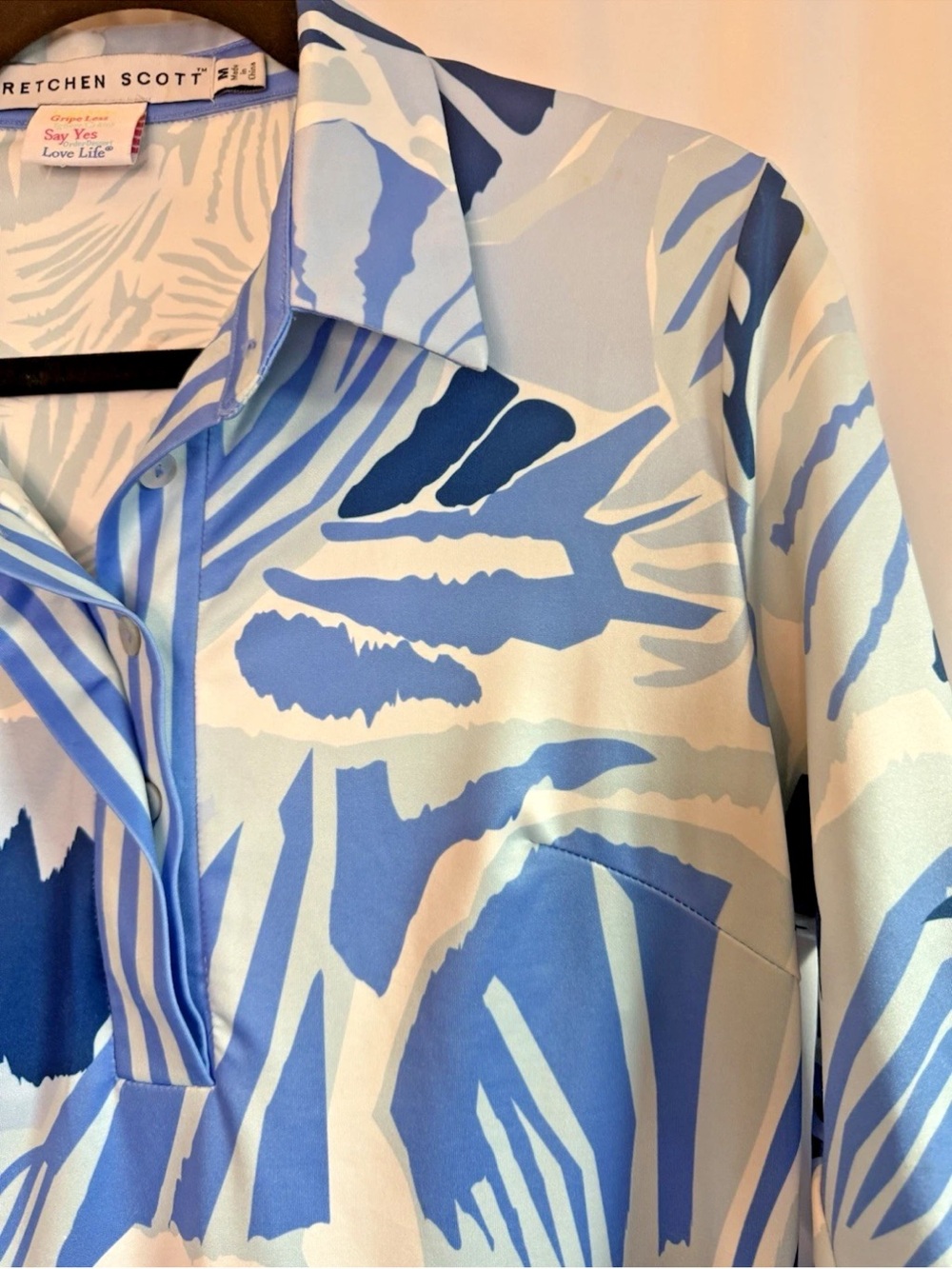 Gretchen Scott Blue White Leaf Pattern Shirt Dress - Size Medium - Picture 2 of 5